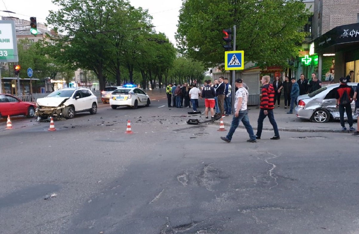 Пострадала женщина пешеход Пострадала женщина пешеход