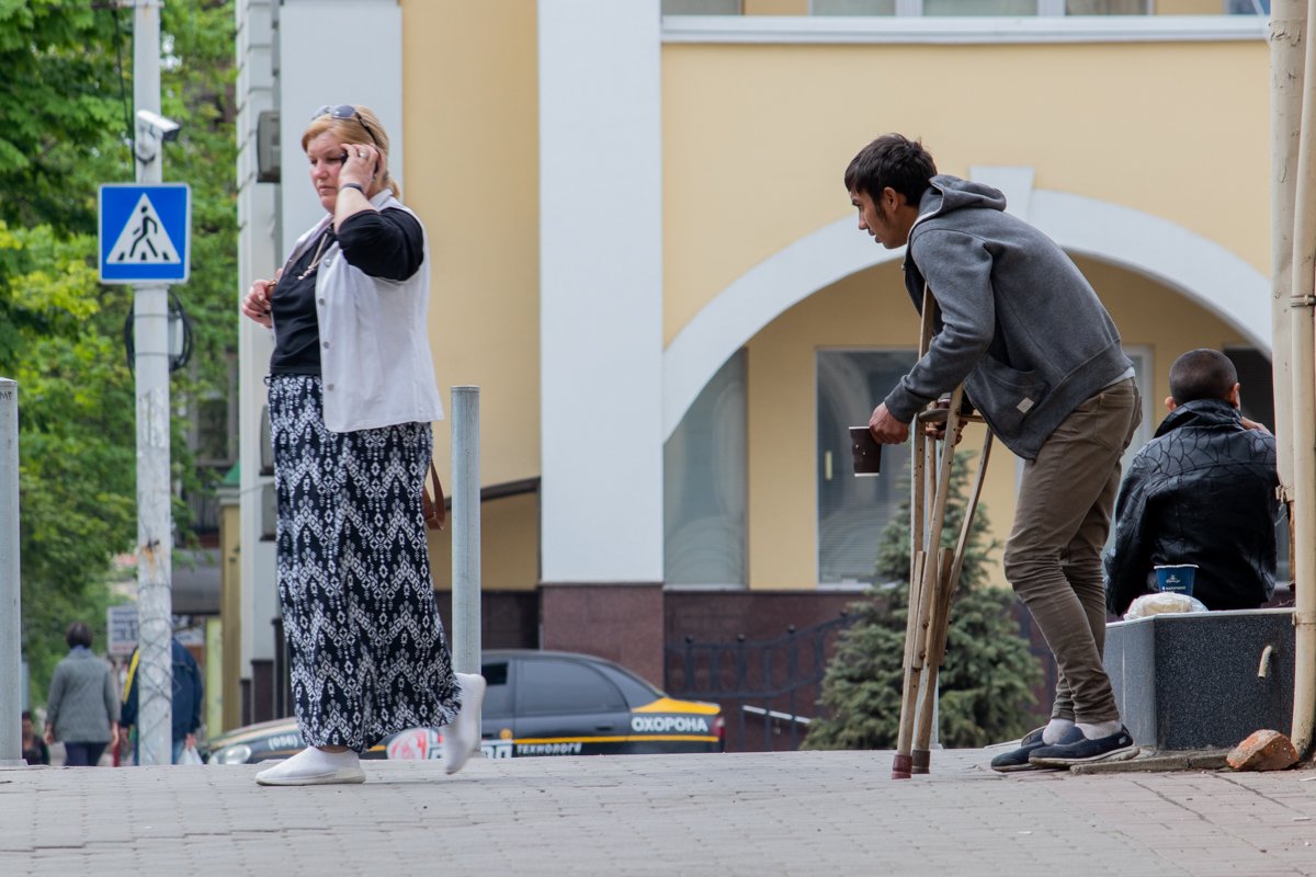 Любая мелочь может изменить чью-то жизнь Любая мелочь может изменить чью-то жизнь