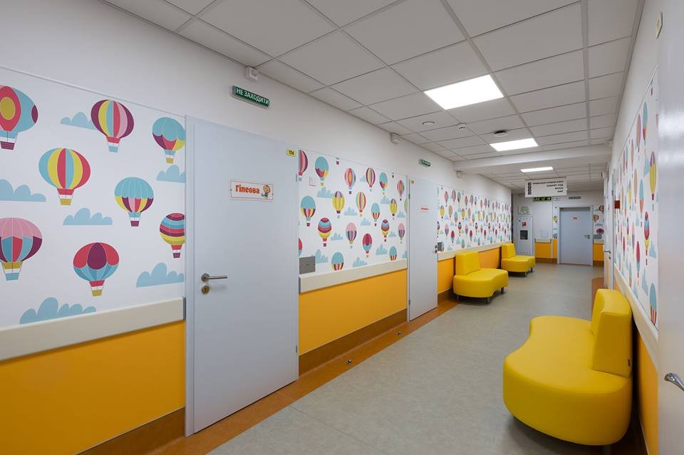 А коридоры больницы выглядят вот так А коридоры больницы выглядят вот так