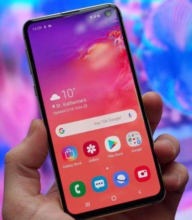 Новые фишки Samsung Galaxy S10e 1
