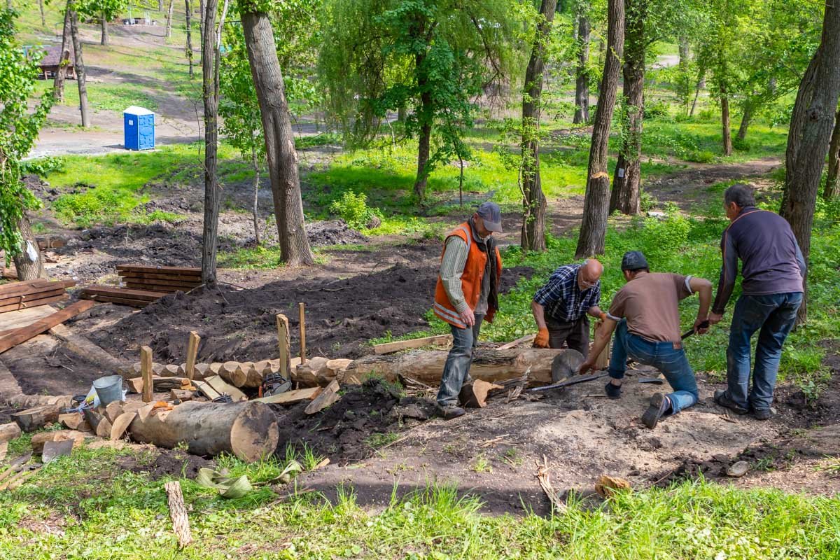 Работа кипит  Работа кипит