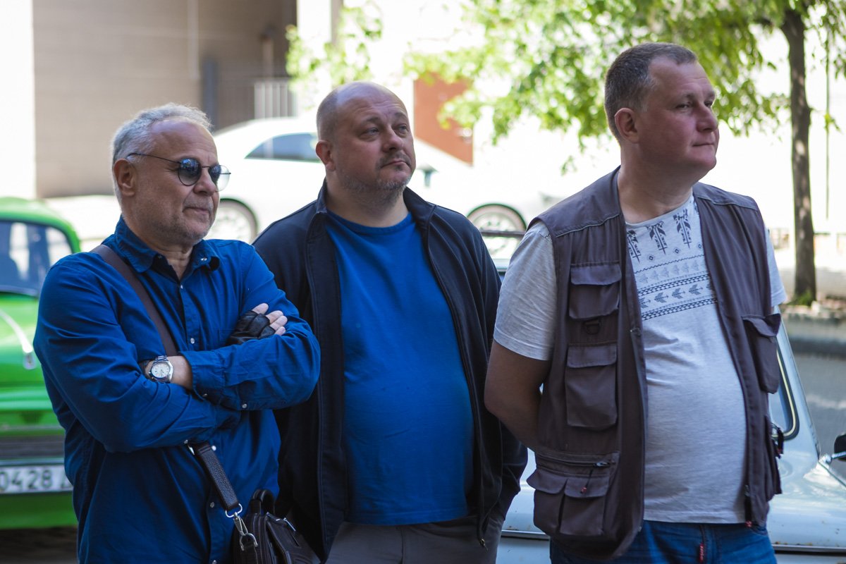 Перед самими покатушками по городу все присутствующие могли ознакомиться с экспозицией «Выставки событий 1964 года»  Перед самими покатушками по городу все присутствующие могли ознакомиться с экспозицией «Выставки событий 1964 года»