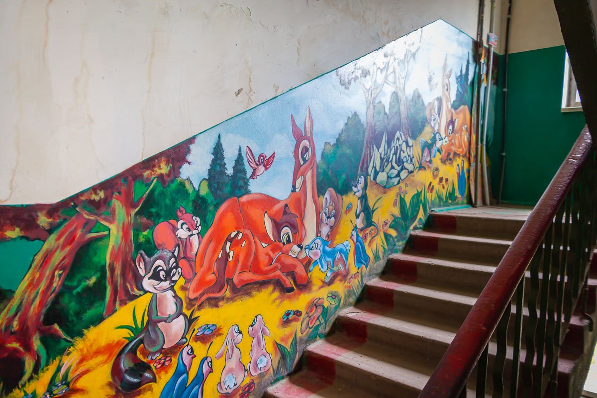 Занимается в свободное время Занимается в свободное время