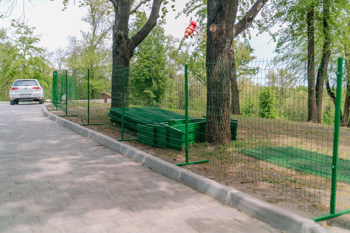 Скоро ограждение уберут Скоро ограждение уберут