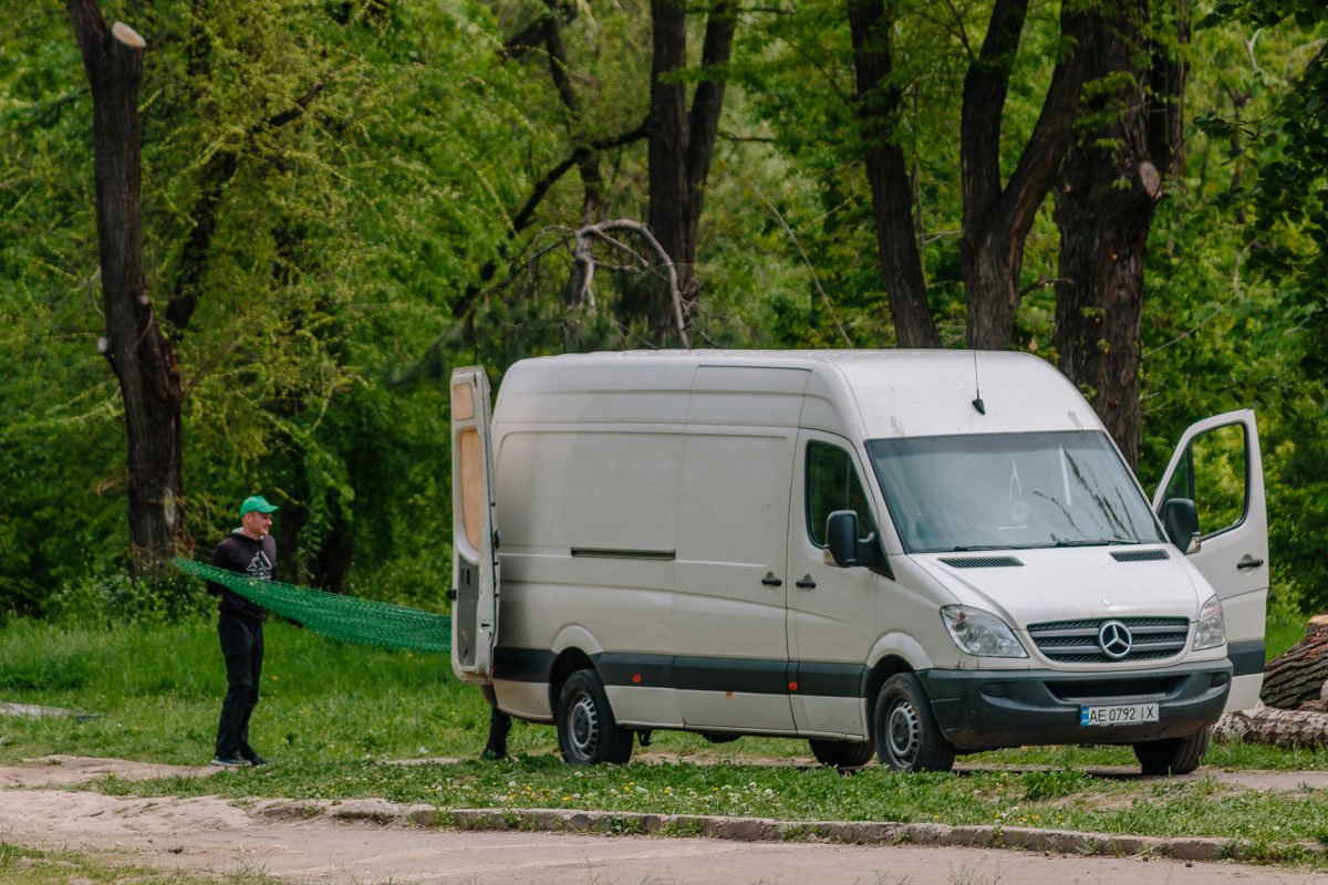 Забор уходит Забор уходит