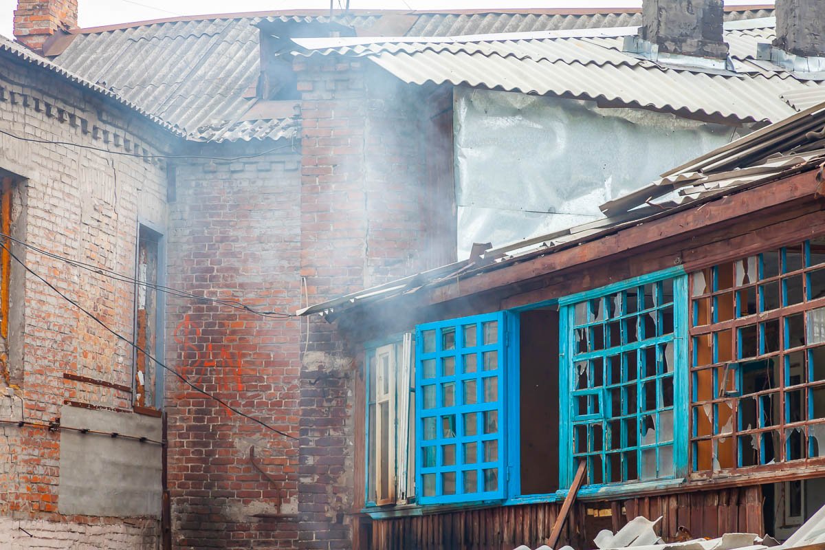 Возгорание произошло на втором этаже заброшки Возгорание произошло на втором этаже заброшки
