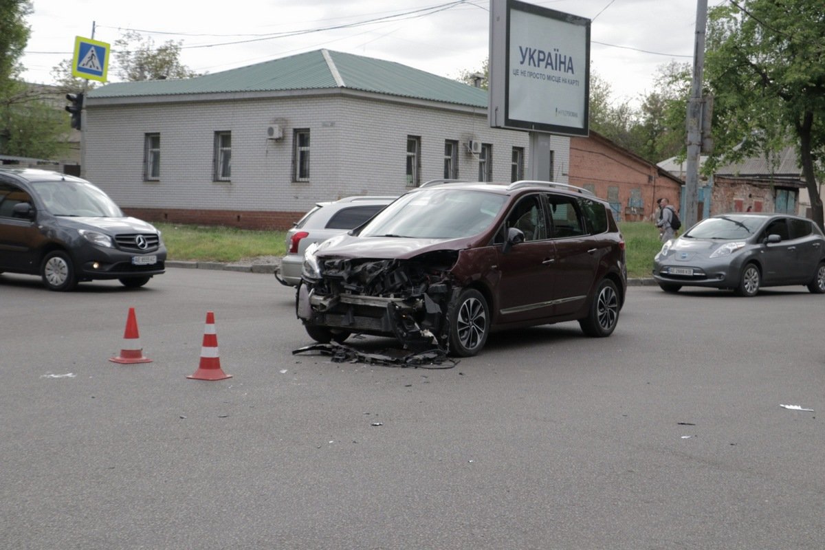 На месте образовалась пробка На месте образовалась пробка