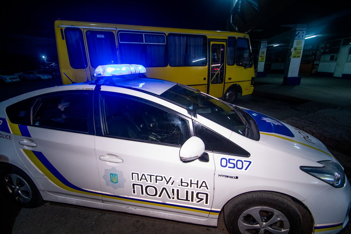 Патрульные сразу оставили рейсовый автобус 