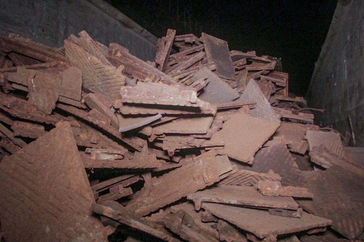 Патрульные вызвали на место следственно-оперативную группу Амур-Нижнеднепровского отделения полиции Патрульные вызвали на место следственно-оперативную группу Амур-Нижнеднепровского отделения полиции