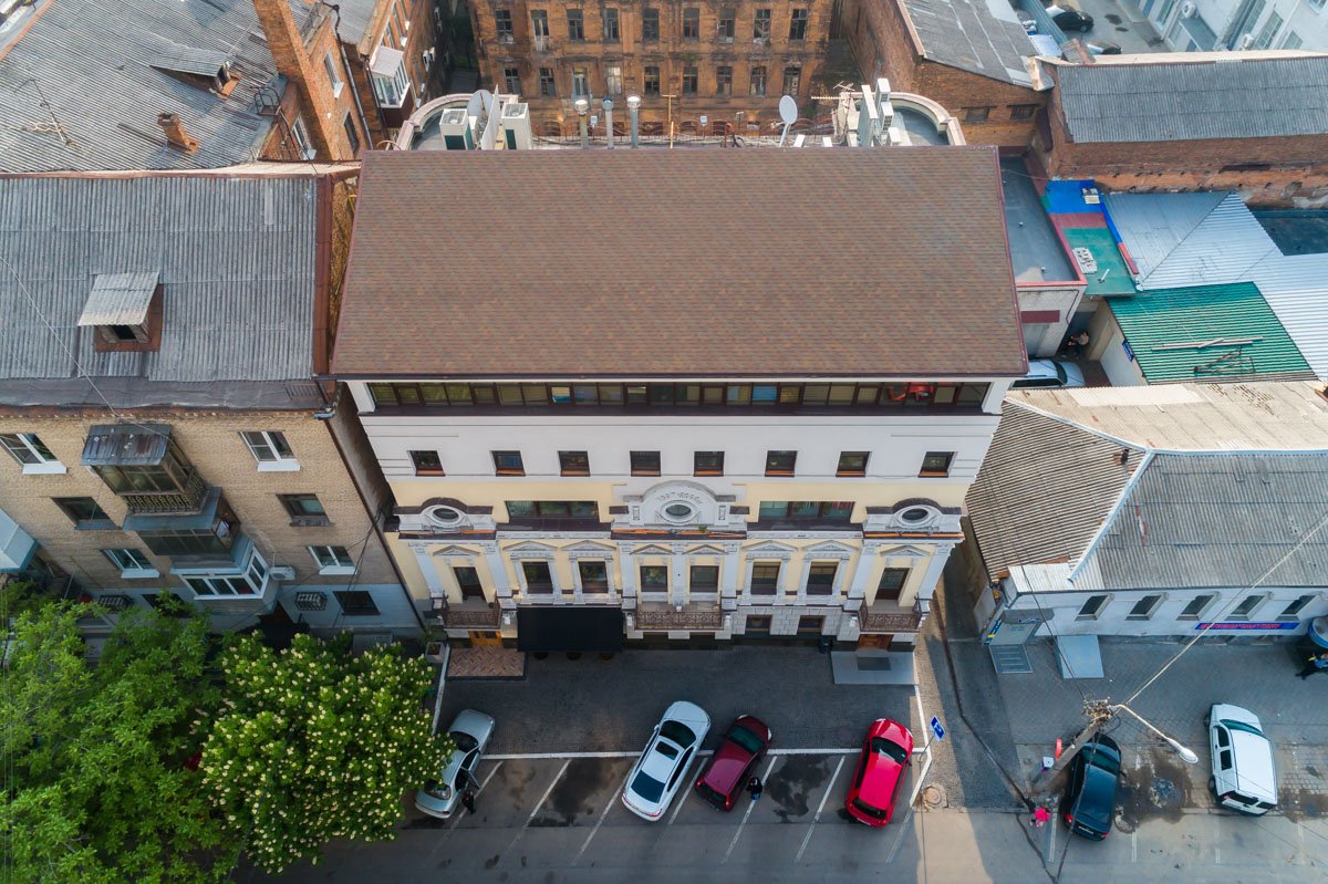 История в самом центре города История в самом центре города