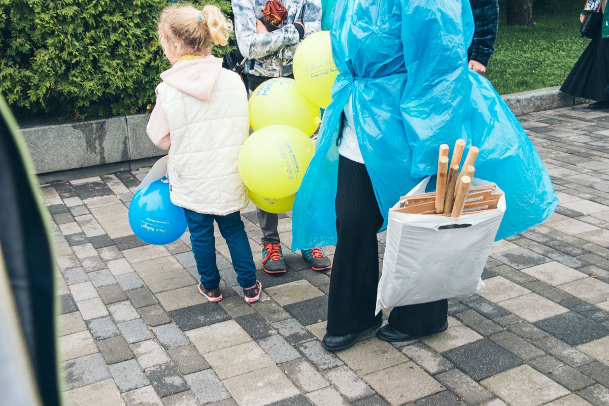 Если что: в пакете собранные деды