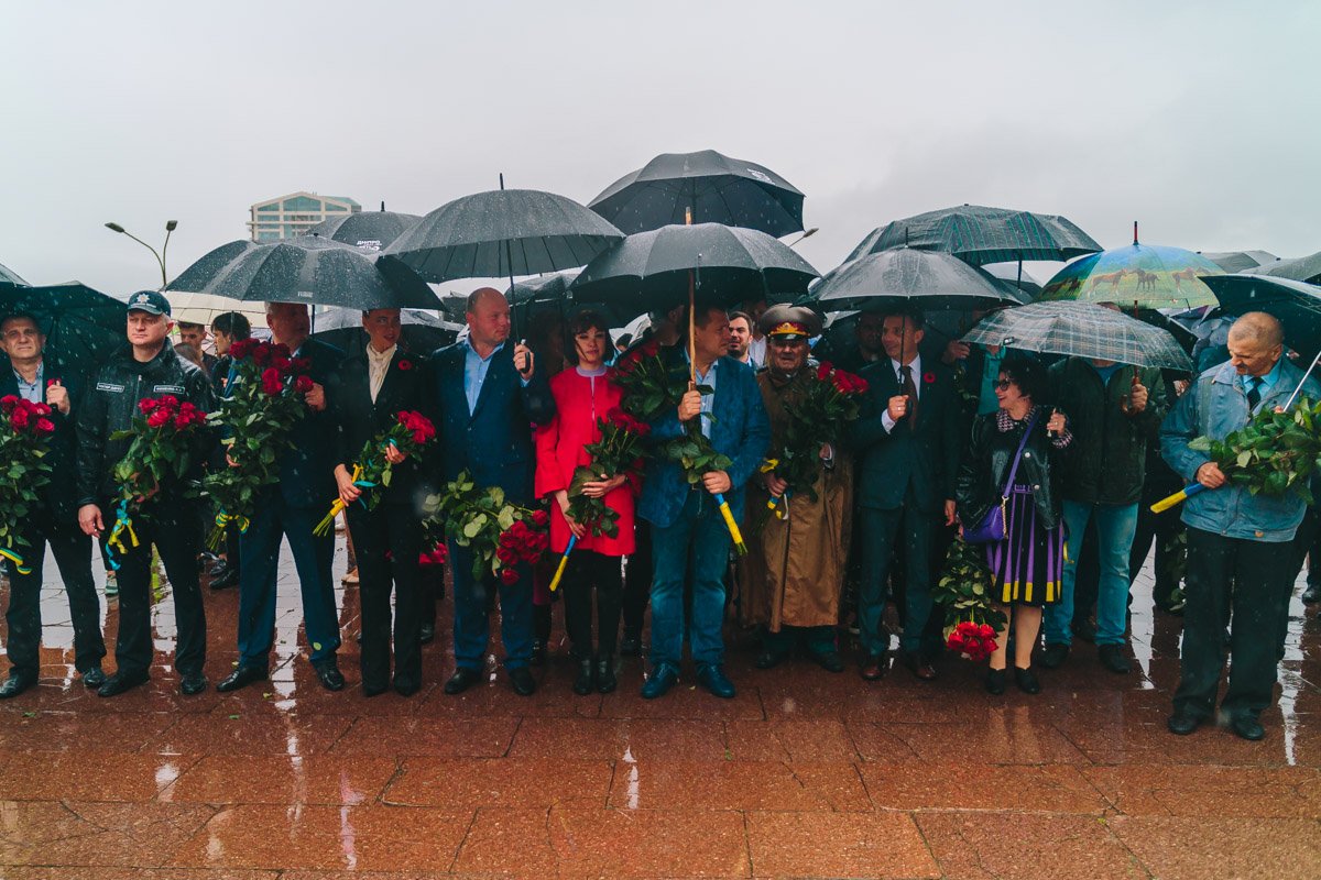 9 мая в Днепре чествуют ветеранов и вспоминают павших во Второй мировой войне 9 мая в Днепре чествуют ветеранов и вспоминают павших во Второй мировой войне