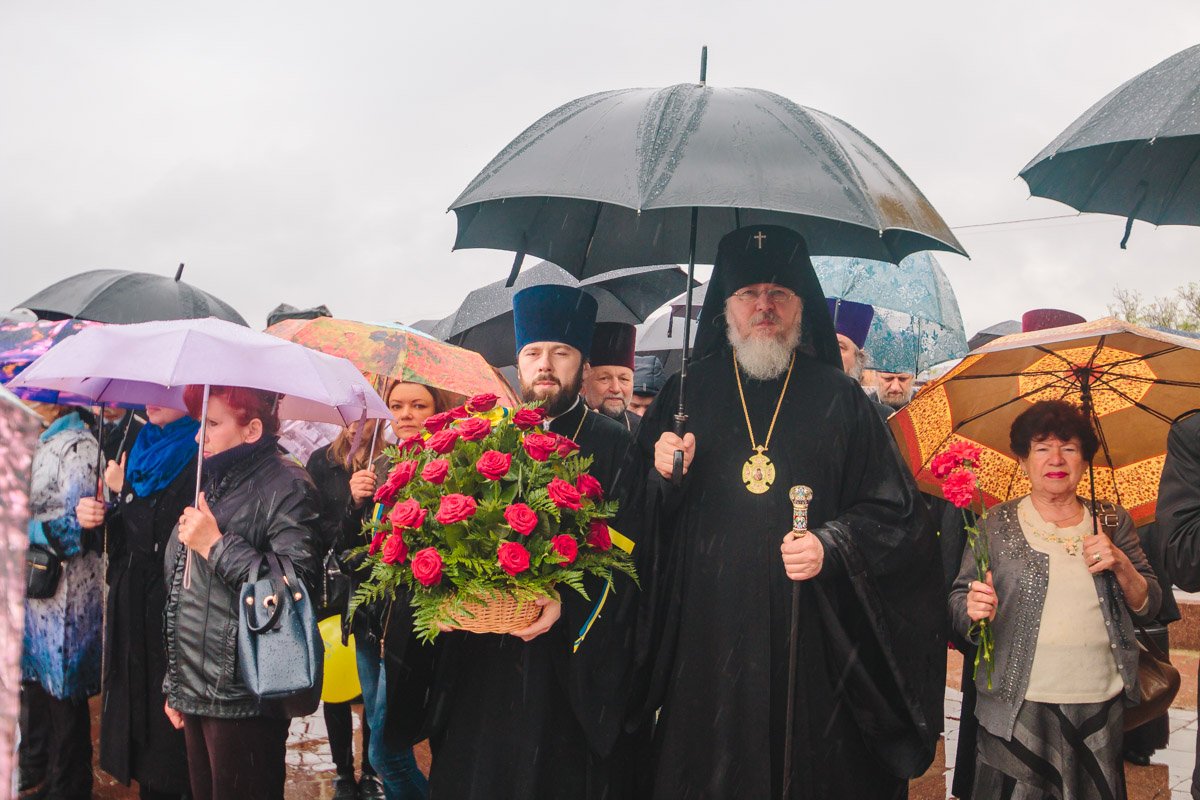 В целом город помогает ветеранам Второй мировой, воинам-интернационалистам и современным защитникам родной земли В целом город помогает ветеранам Второй мировой, воинам-интернационалистам и современным защитникам родной земли