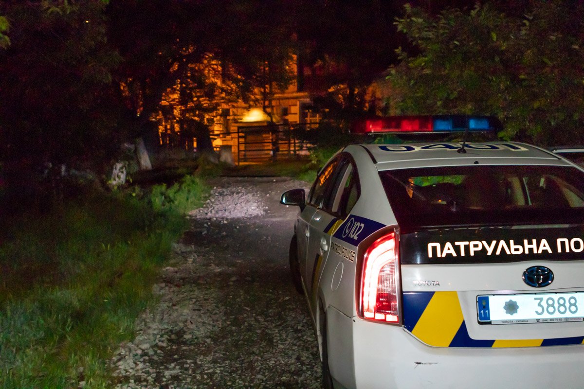 На Богомаза мужчина повесился в доме На Богомаза мужчина повесился в доме