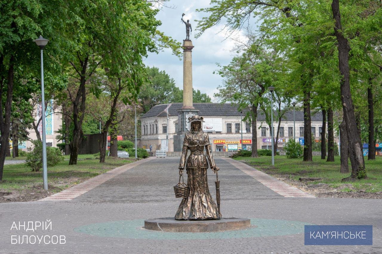 Как продвигается реконструкция главного сквера Каменского 2