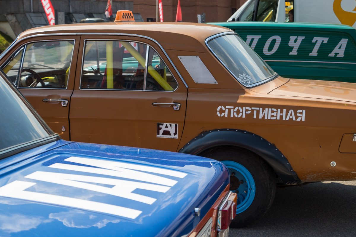 Если бы фильм "Такси" снимали в Украине, то картина была бы примерно такая