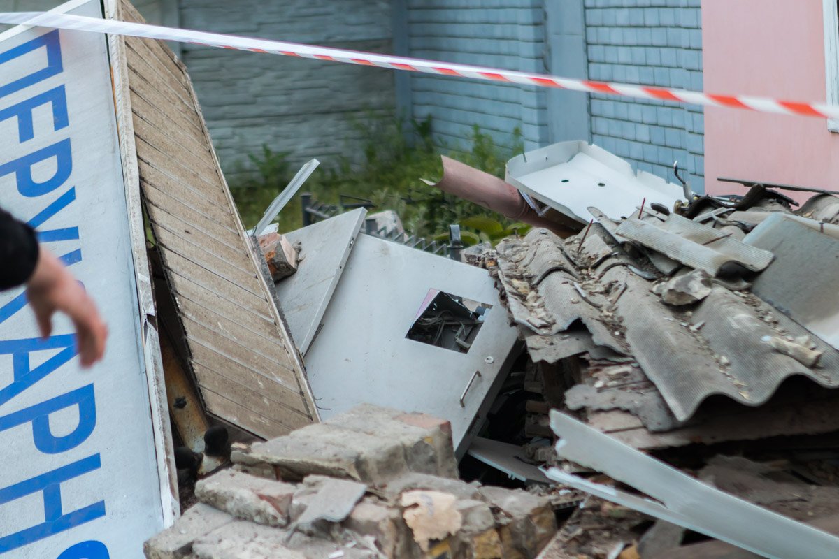 В Днепре на Передовой подорвали банкомат "ПриватБанка" 6