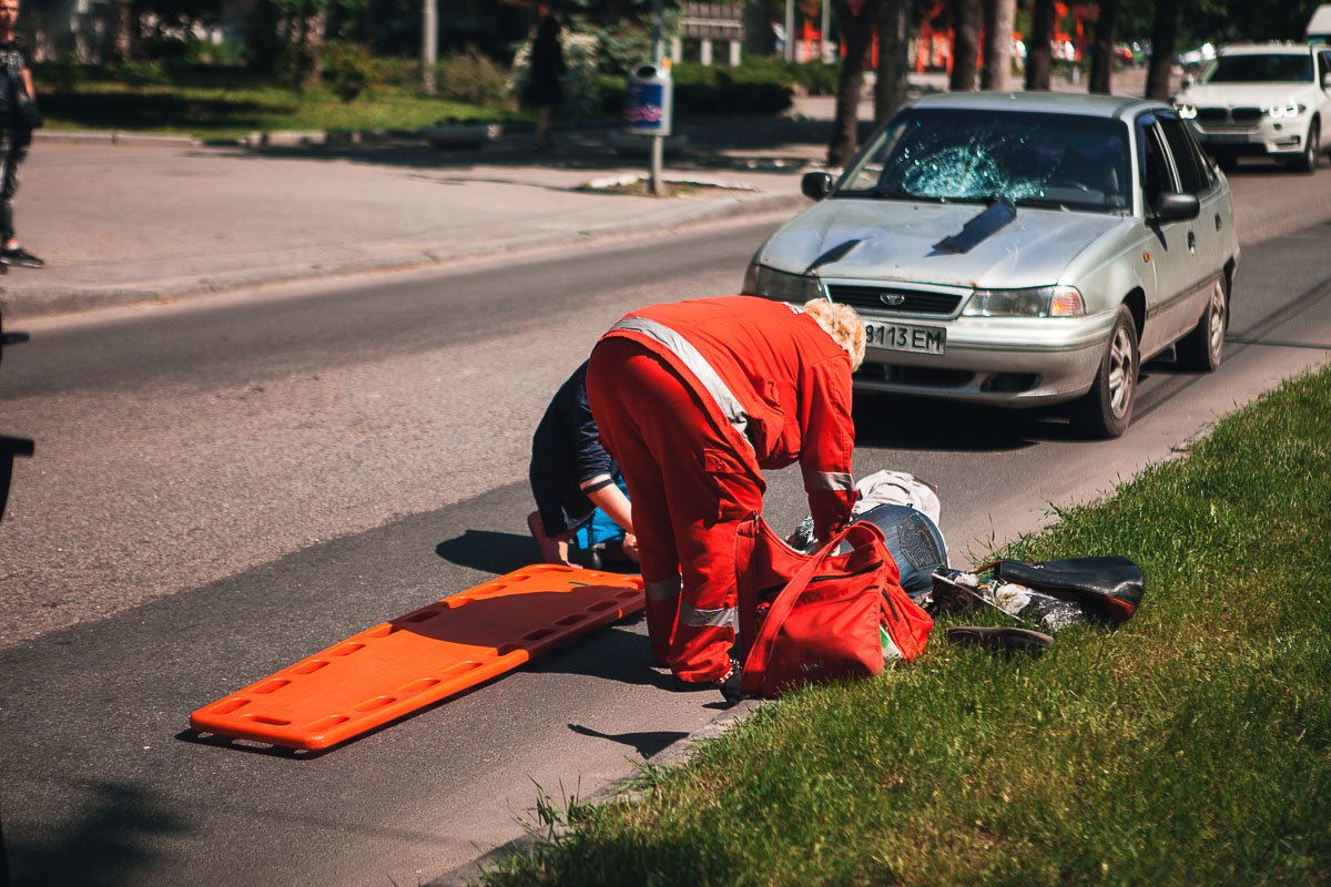 Пострадавшую отправили в больницу Мечникова Пострадавшую отправили в больницу Мечникова
