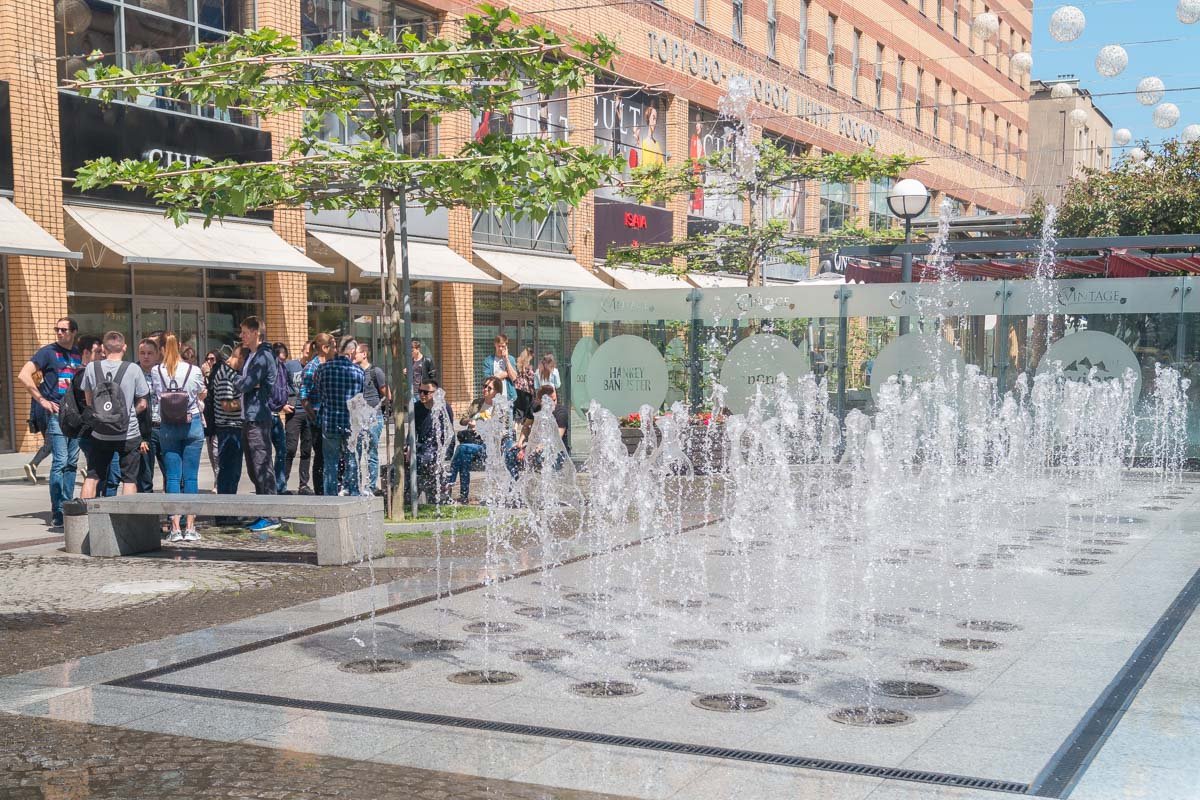 Повод выйти на улицу Повод выйти на улицу