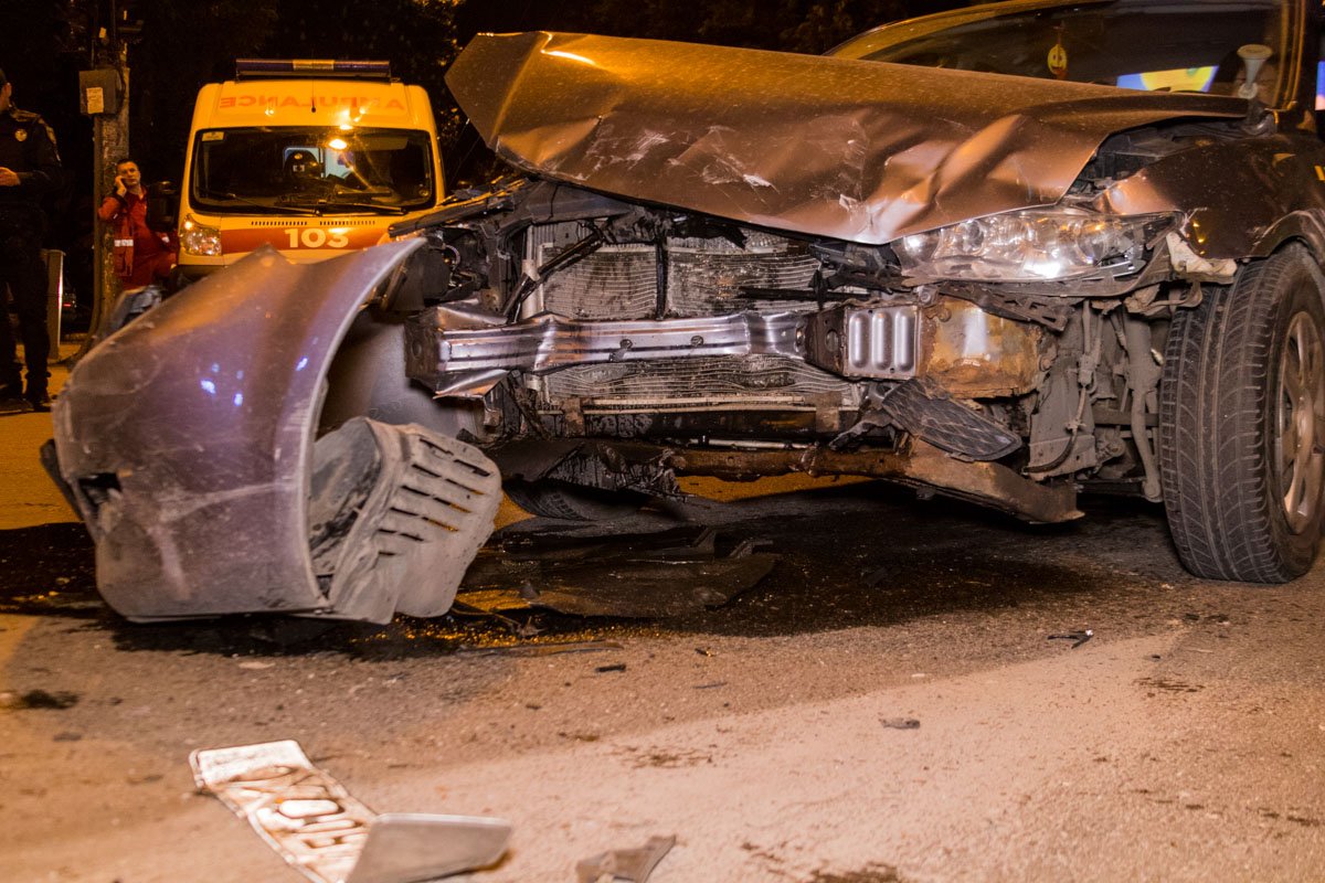 14 мая на проспекте Дмитрия Яворницкого произошло ДТП