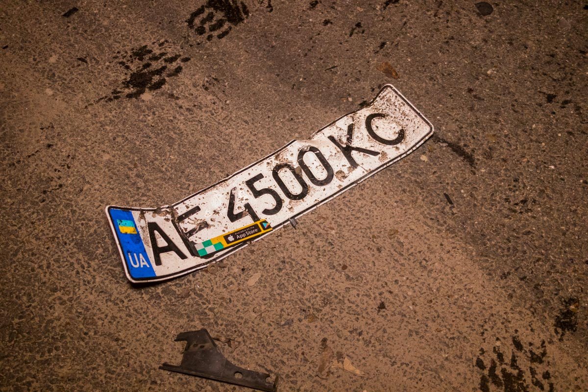 Такси на Днепровских номерах