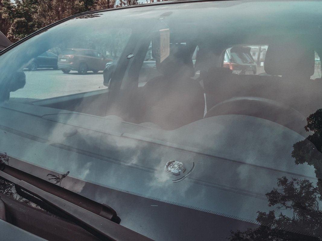 Женщина оставила автомобиль на парковке в субботу - 11 мая