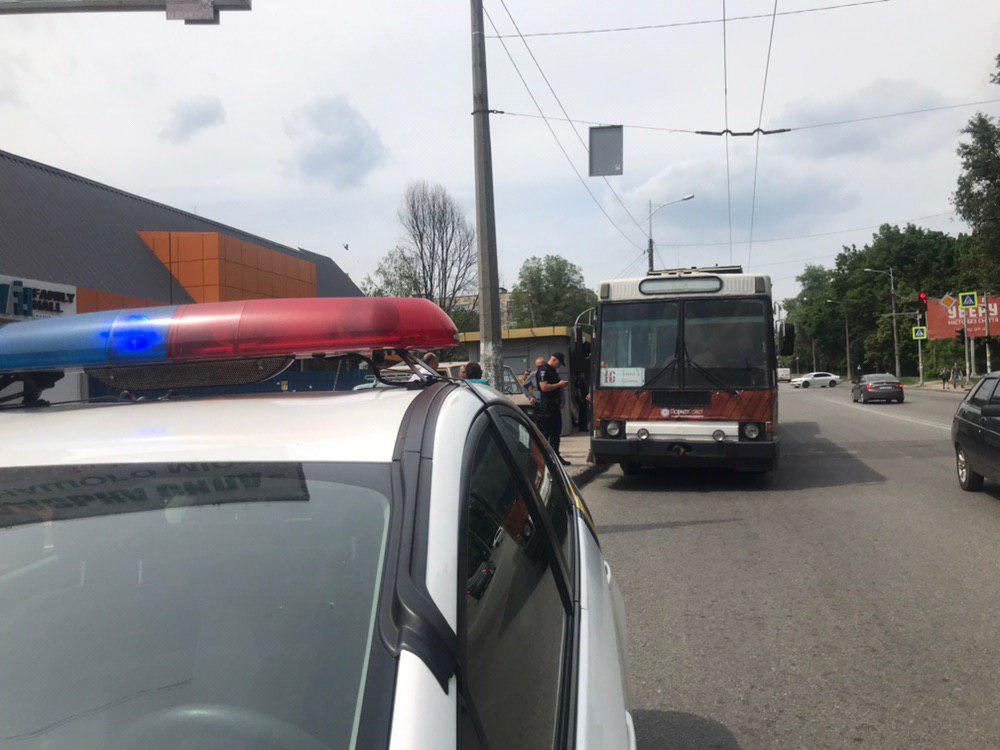 ДТП на улице Тополиной ДТП на улице Тополиной