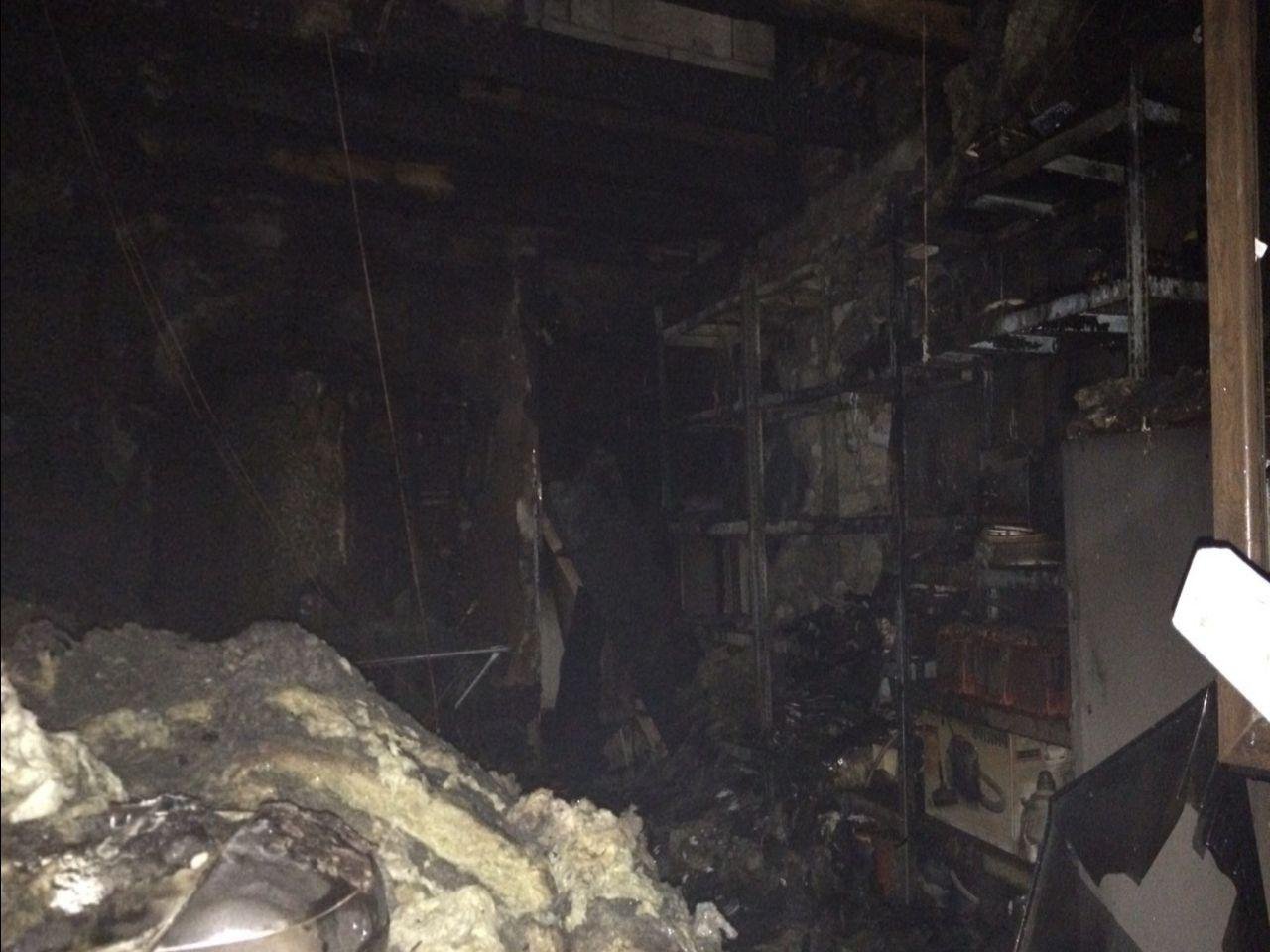 Предварительно, пожар начался из-за неисправности проводки Предварительно, пожар начался из-за неисправности проводки