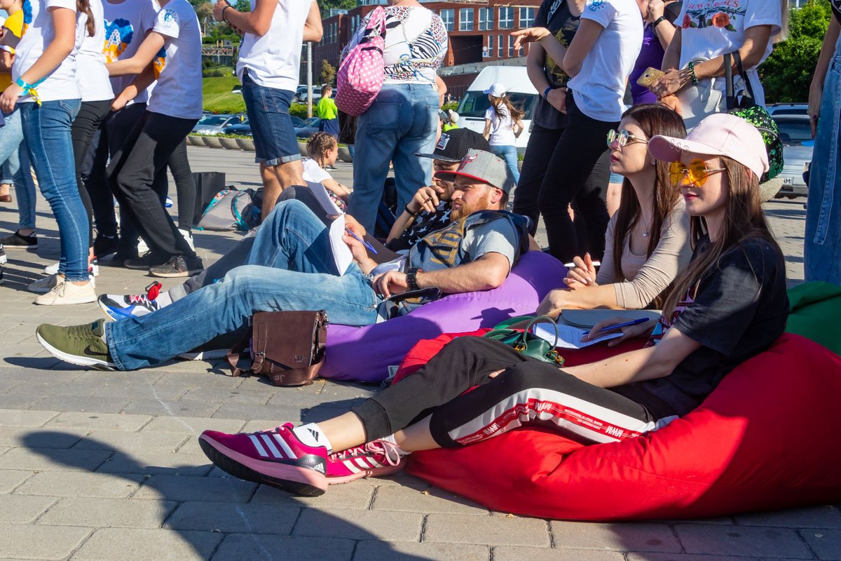 Участников оценивали профессиональные хореографы города Участников оценивали профессиональные хореографы города