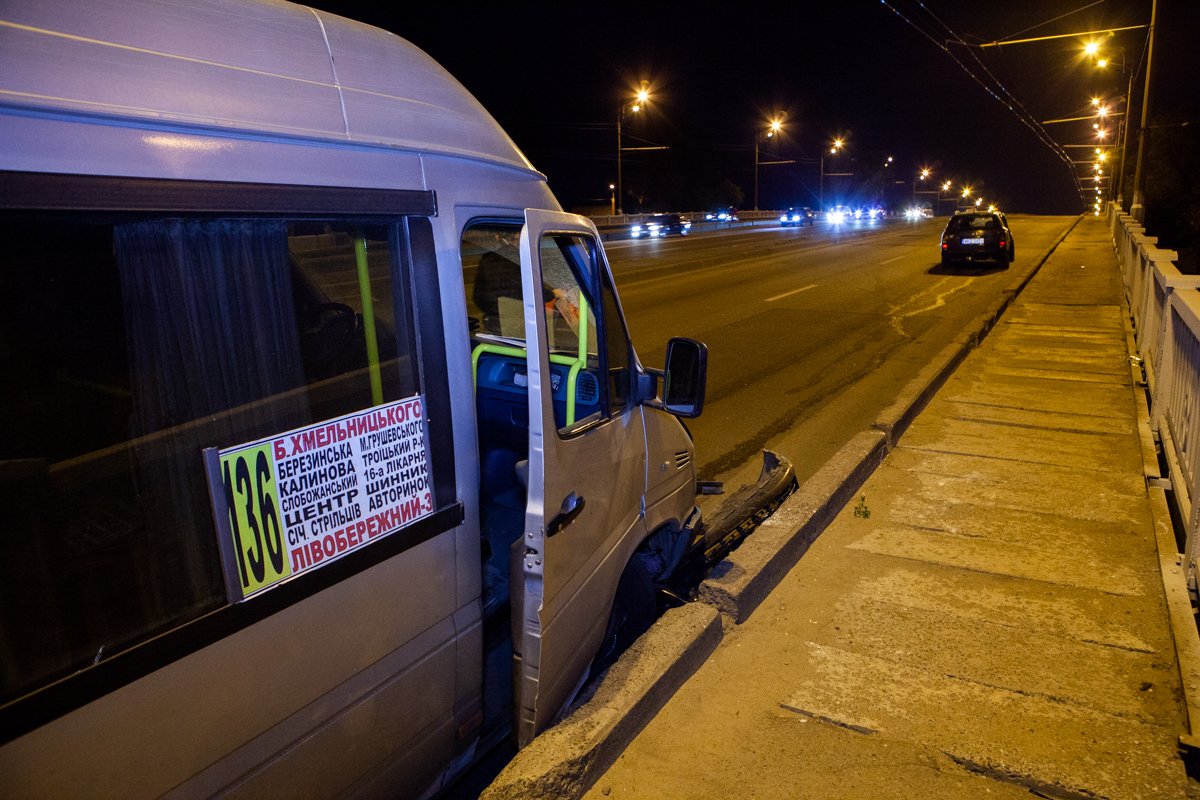 Предварительно, водитель Opel управлял авто, будучи пьяным Предварительно, водитель Opel управлял авто, будучи пьяным