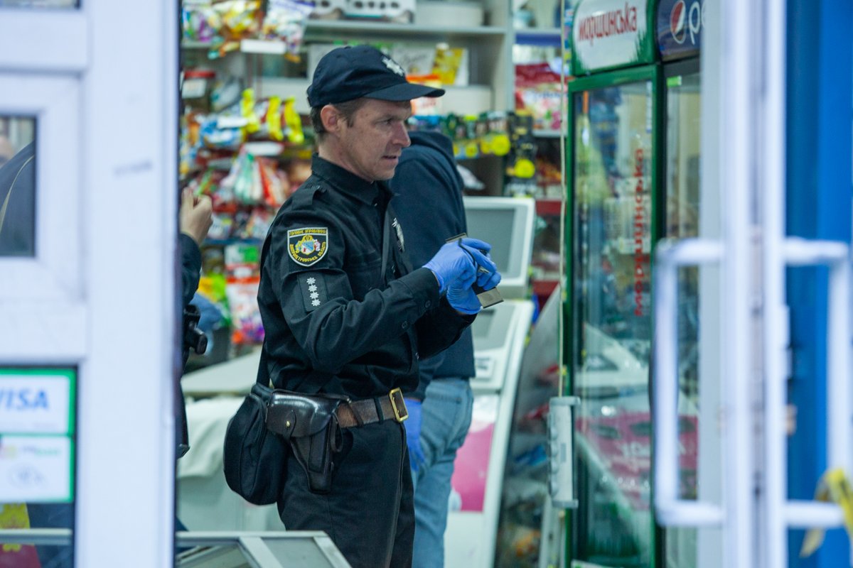 На месте работают правоохранители На месте работают правоохранители