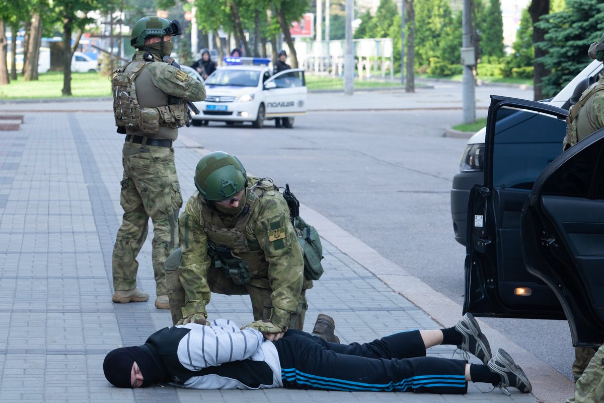 Преступники напали на ДнепрОГА, но были повержены 
