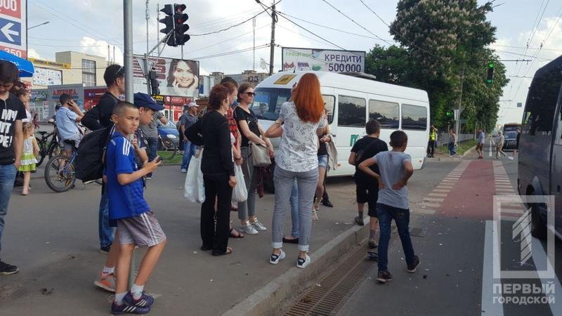 По предварительной информации, пострадали два человека По предварительной информации, пострадали два человека