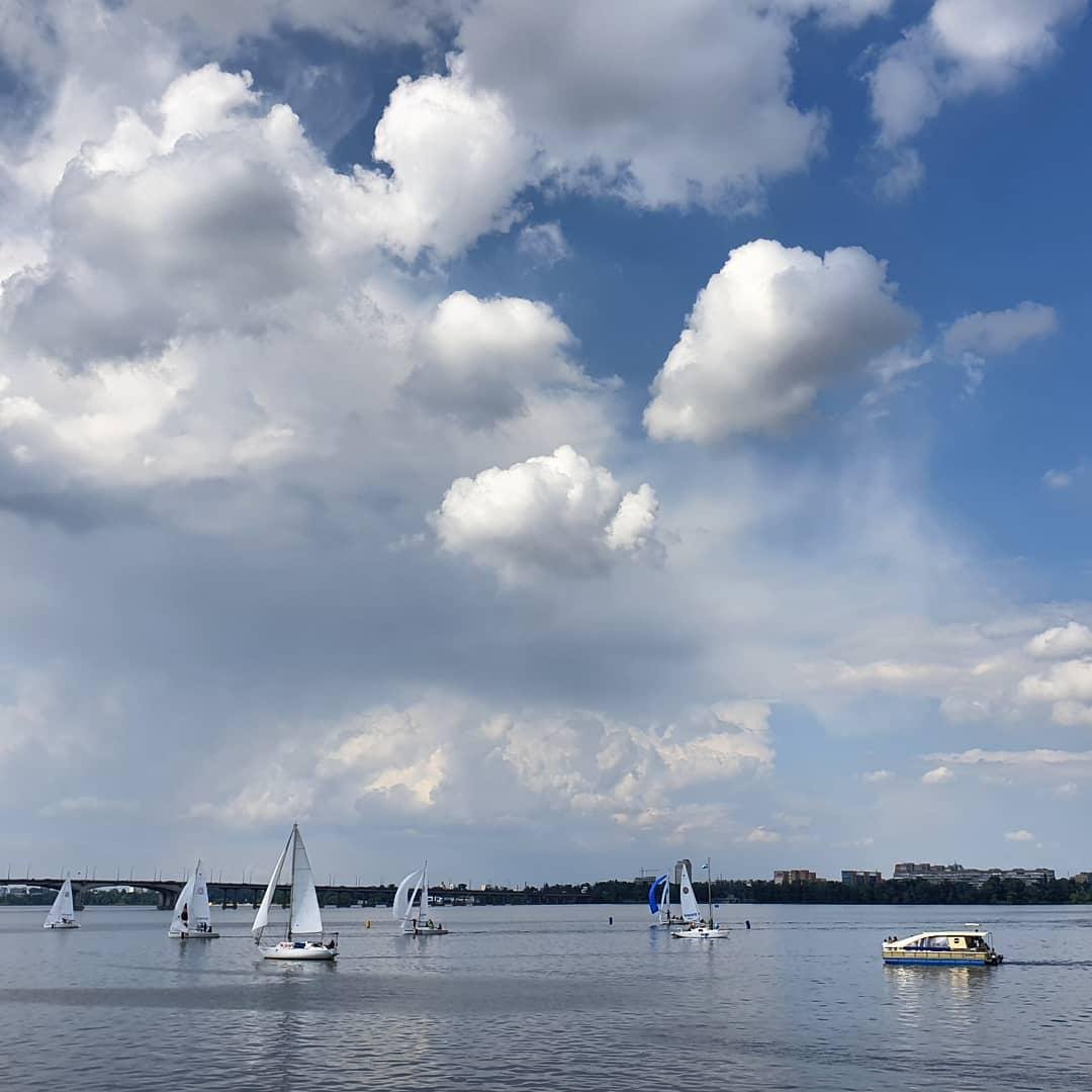Под облаками. Фото: natalim7778