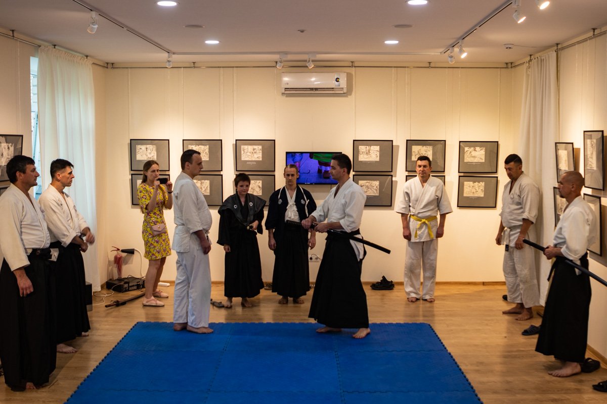 Представители