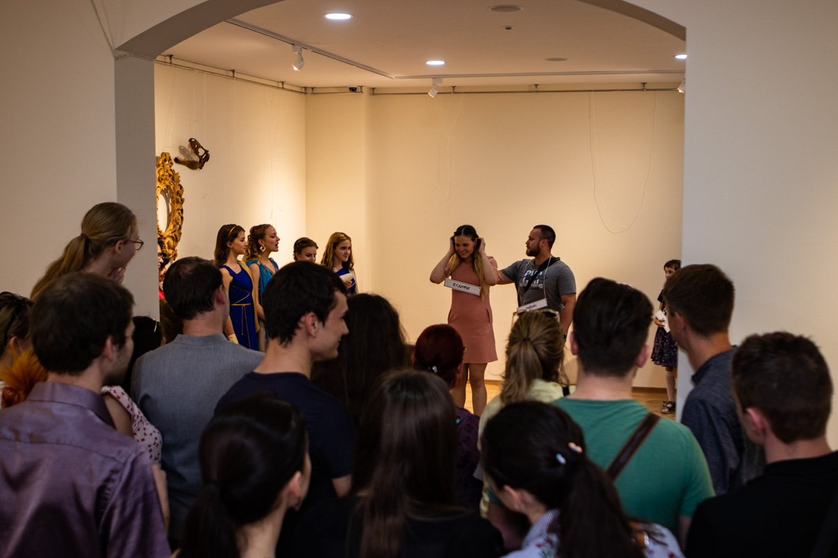 Главные программы проходят на 2 и 3 этажах музея