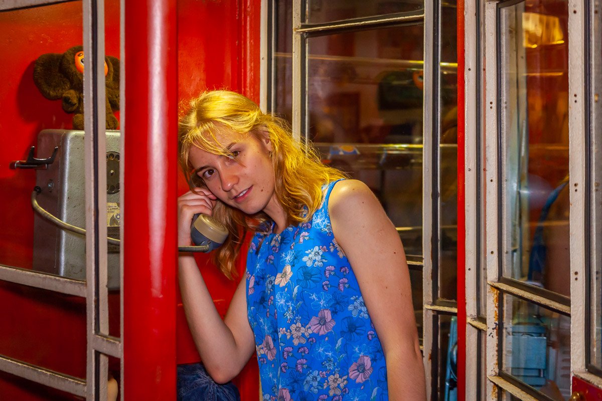 Ты себе не представляешь! Я сейчас улетаю в Гагры