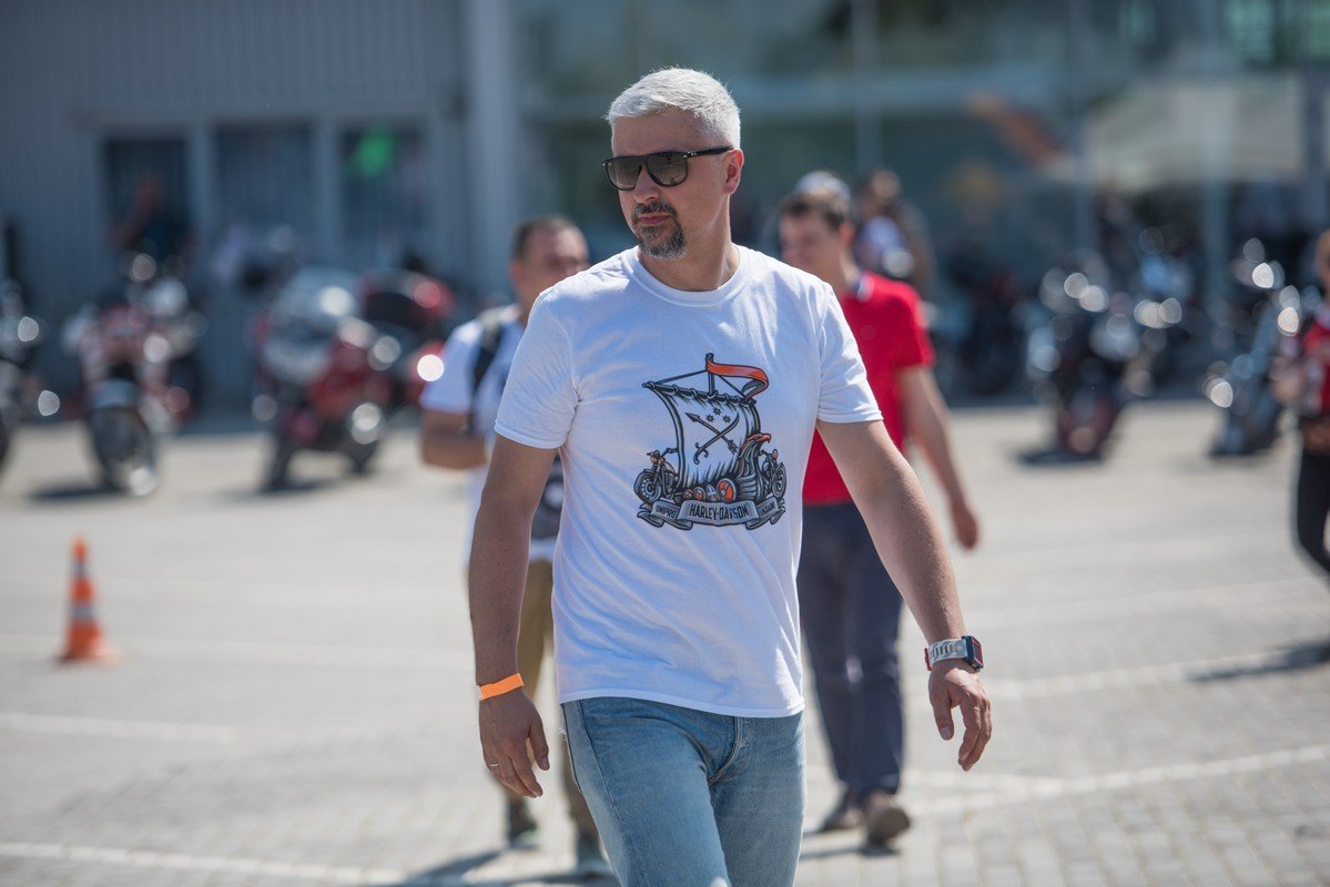 Можно было купить футболку