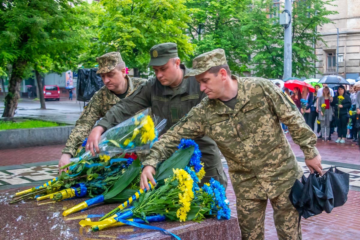 И военные И военные