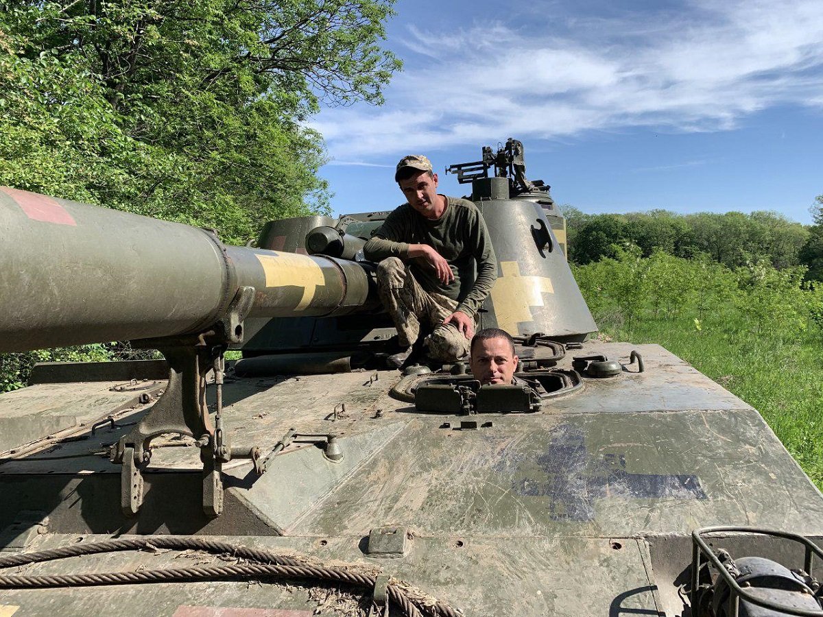 Мэр Каменского в очередной раз побывал на передовой 1