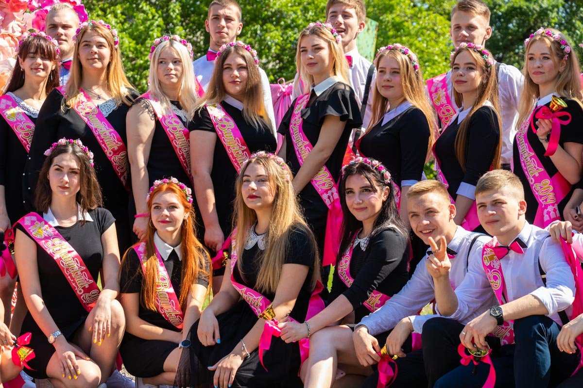 Как быстро взрослеют дети, да?