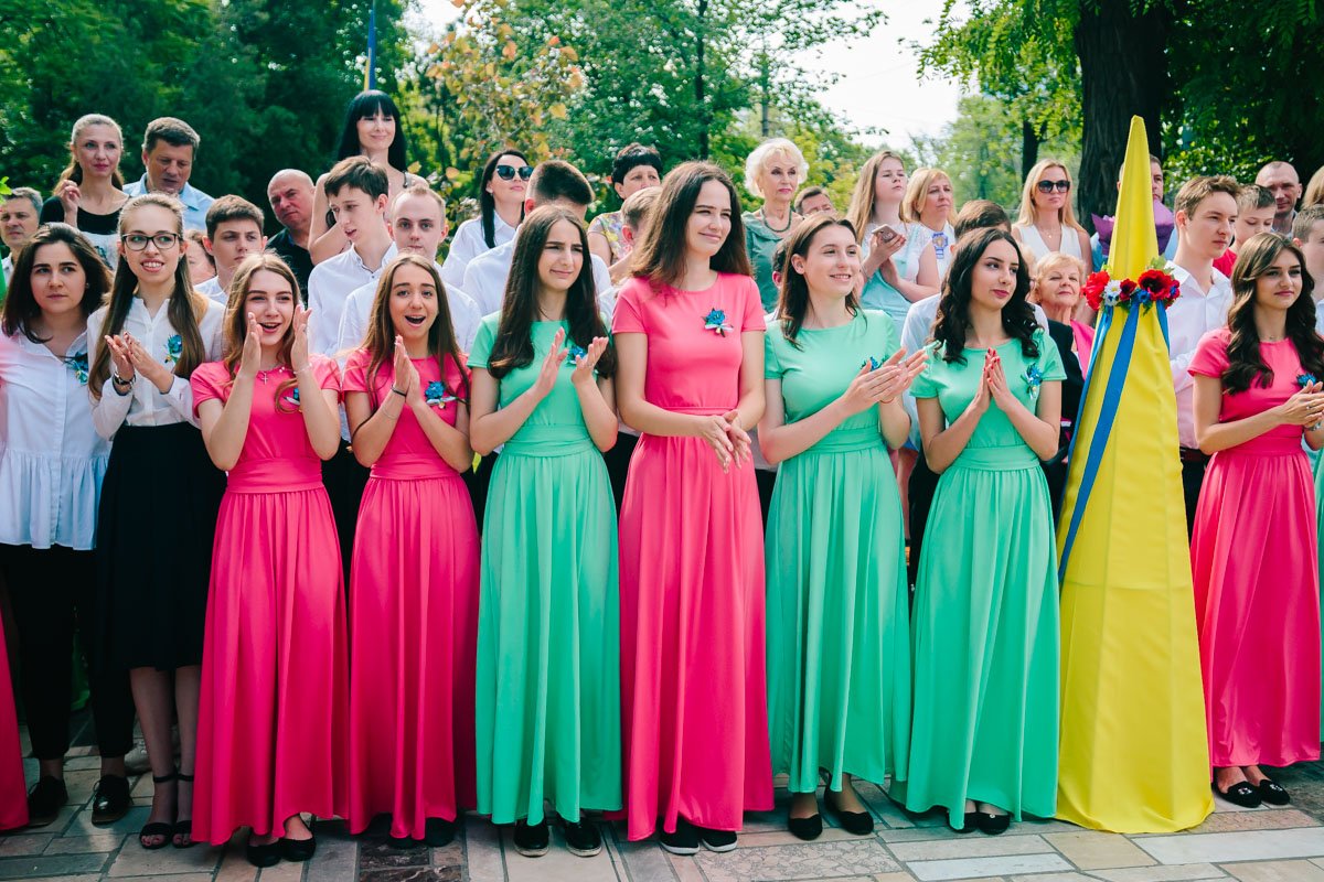 Мы искренне желаем, чтобы вы оставались в таком настроении, несмотря на все трудности