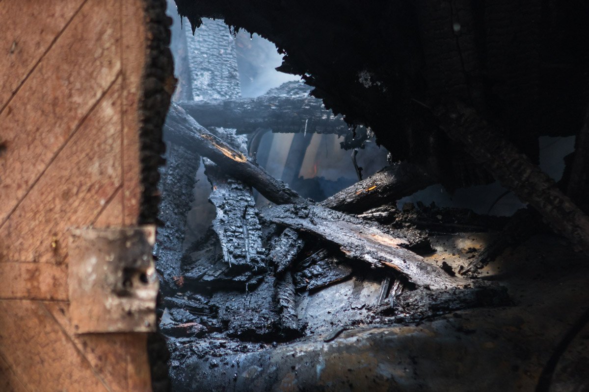 Происшествие обошлось без пострадавших (не считая сгоревшего автомобиля)