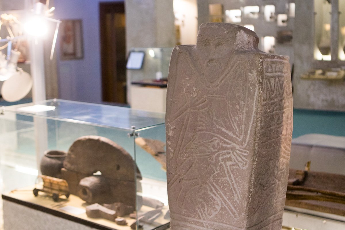 Сейчас исторический музей сформирован, как линейная экспозиция