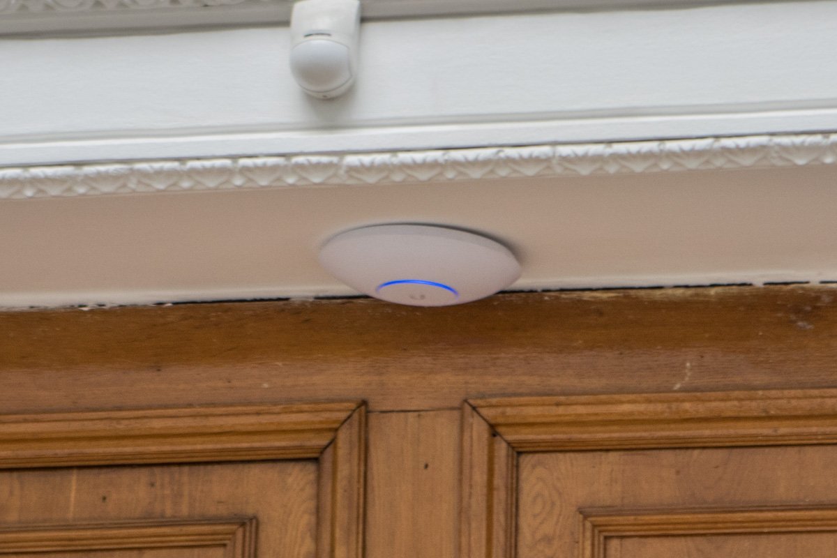 Размещение точек тестировали для того, чтобы в любом месте был доступен контент