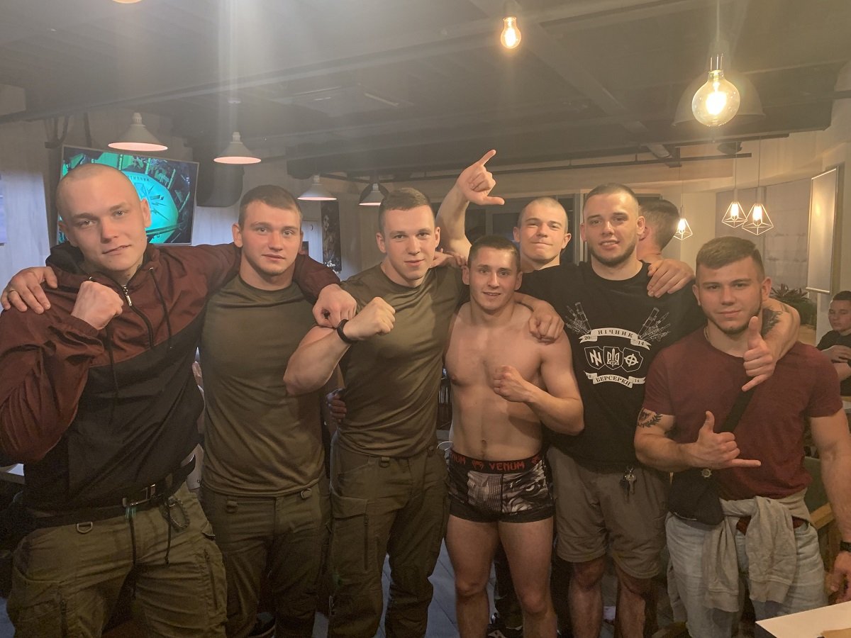 Николай Жукоцкий — днепровский боец СК «Ярость» Николай Жукоцкий — днепровский боец СК «Ярость»