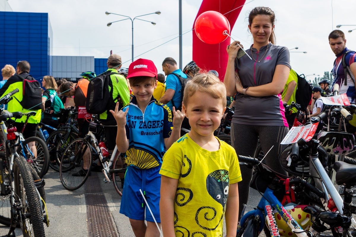 Маленькие спортсмены Маленькие спортсмены
