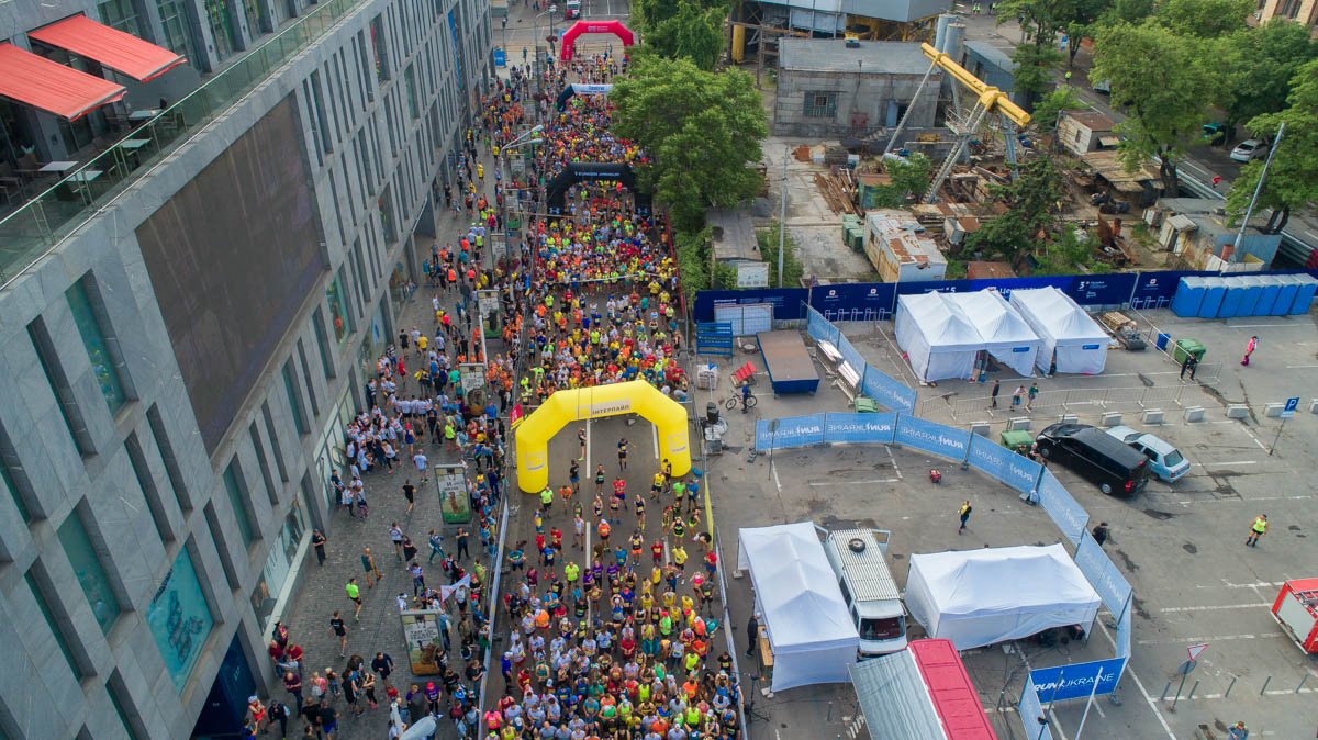 В Днепре стартовал марафон В Днепре стартовал марафон