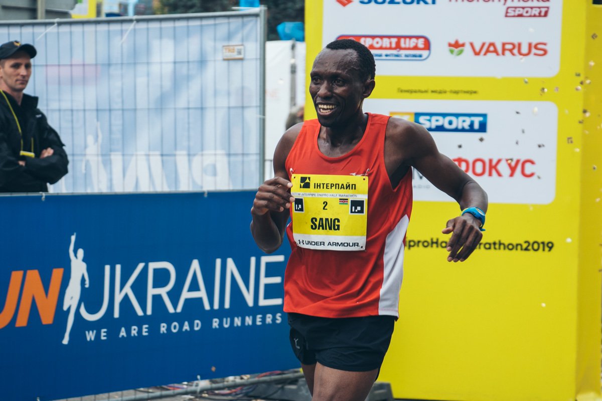 В Днепре продолжается INTERPIPE Dnipro Half Marathon