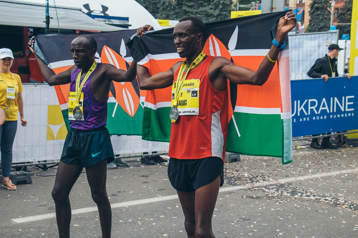 Ими стали африканцы из Кении 